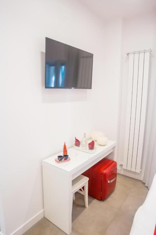 Kerbaker 14 Bed and Breakfast Νάπολη Εξωτερικό φωτογραφία